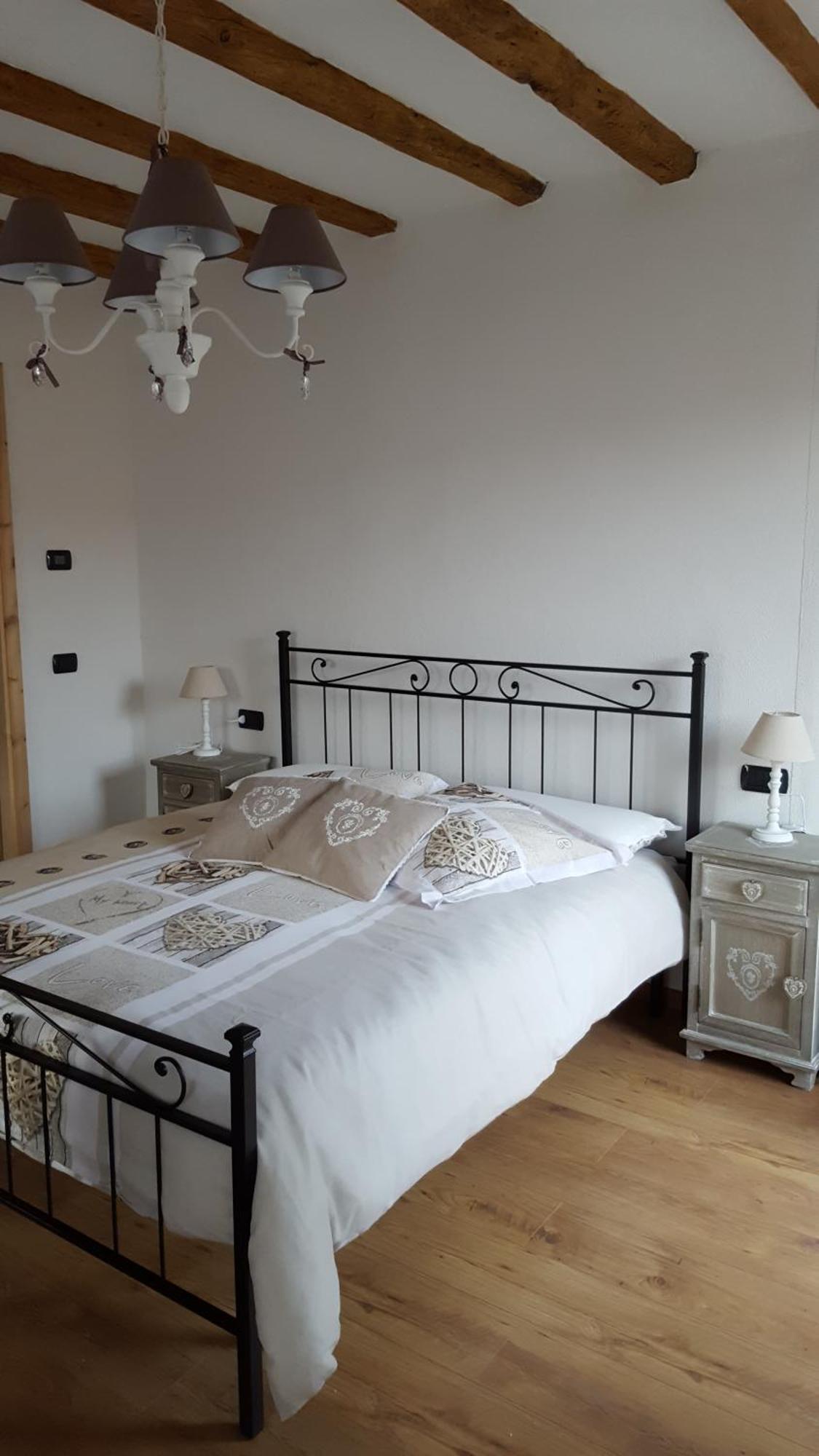 B&B Ca'Suana Lanzo dʼIntelvi Exteriér fotografie
